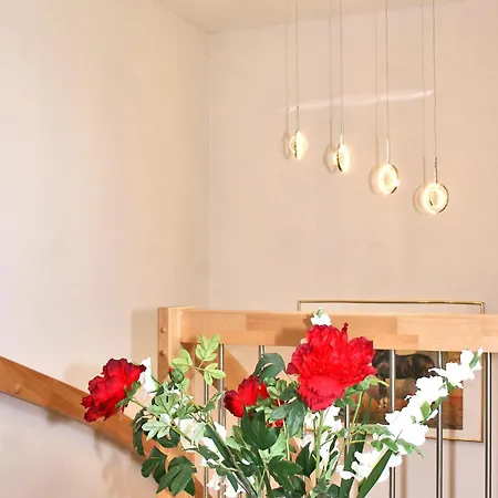 - Hof Pakirnis Apartament